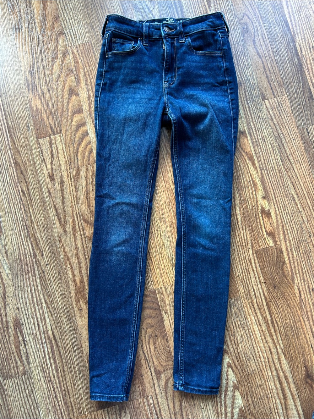 Hollister Women’s High-Rise Dark Blue Super Skinny Jeans